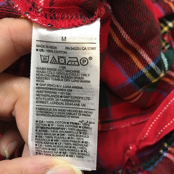 Old Navy Match the Fam red plaid pajamas size medium - Picture 8 of 9